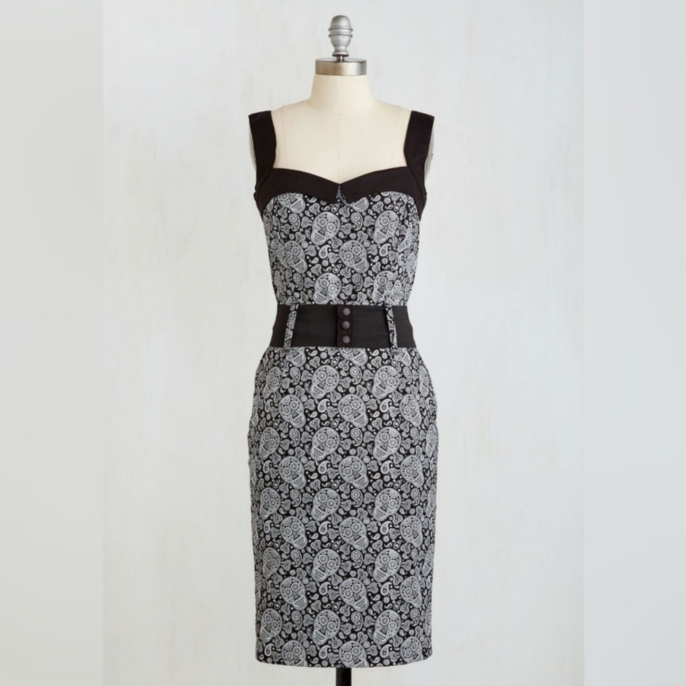 Cool Vibes Dress in Paisley